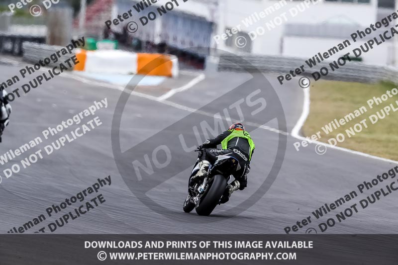 estoril;event digital images;motorbikes;no limits;peter wileman photography;portugal;trackday;trackday digital images